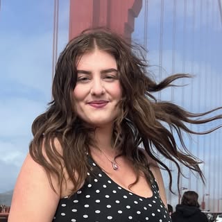 Eleni ✨ Content Creator — Everything Vancouver: Fashion, Food & Beauty
