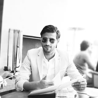 Carlos Vela