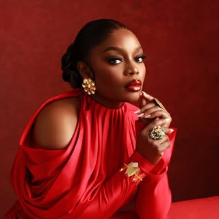 Bisola Aiyeola