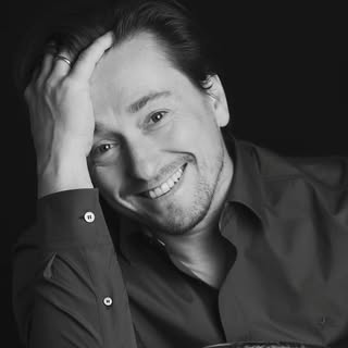Сергей Безруков
