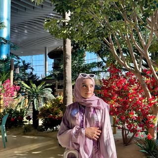 Zehra A Syed | Zehra blogs — Food, travel, fashion, beauty, lifestyle, and dental insights.