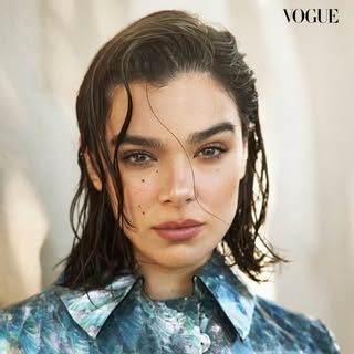 Hailee Steinfeld
