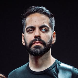 Kourosh zz