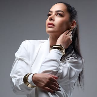 Lari Riquelme