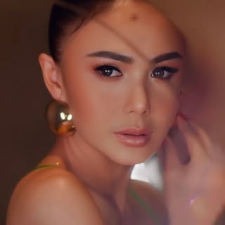 Yuni Shara