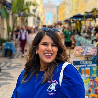 Safia & Faiz β Dubai Couple chasing New Travel & Food Spots π¦πͺ