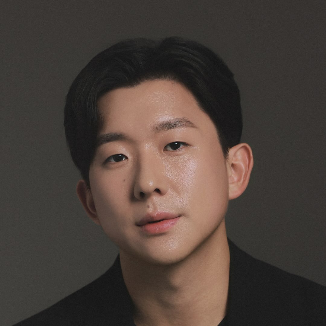 Pyong Lee