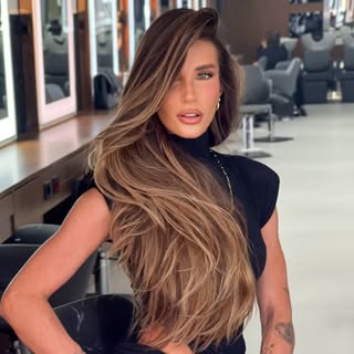 Aline Gotschalg