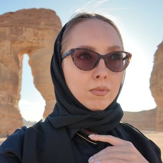Julia in Arabia