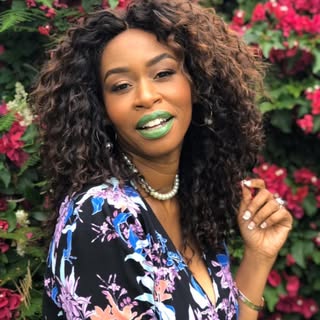 GloZell Green