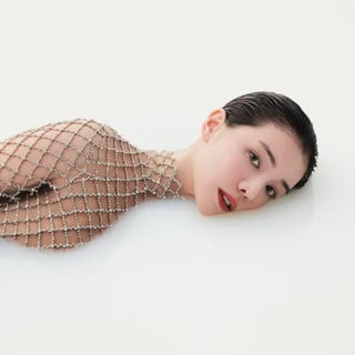 Tia Lee (李毓芬)