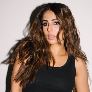 Ushna Shah-Amin