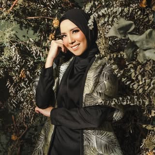 Tya Ariestya