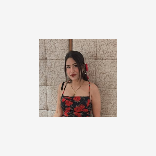 Sneha | Book Influencer — South Africa-based lifestyle creator on Instagram