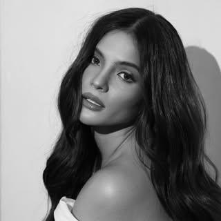 Lovi Poe