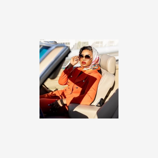 DUBAI MAKEUP ARTIST π¦πͺ UGC CREATOR β United Arab Emirates-based beauty and fashion creator on Instagram