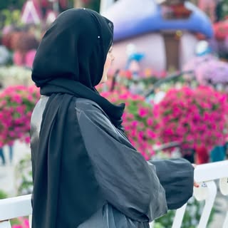 Taiba Khan | Dubai Lifestyle Creator