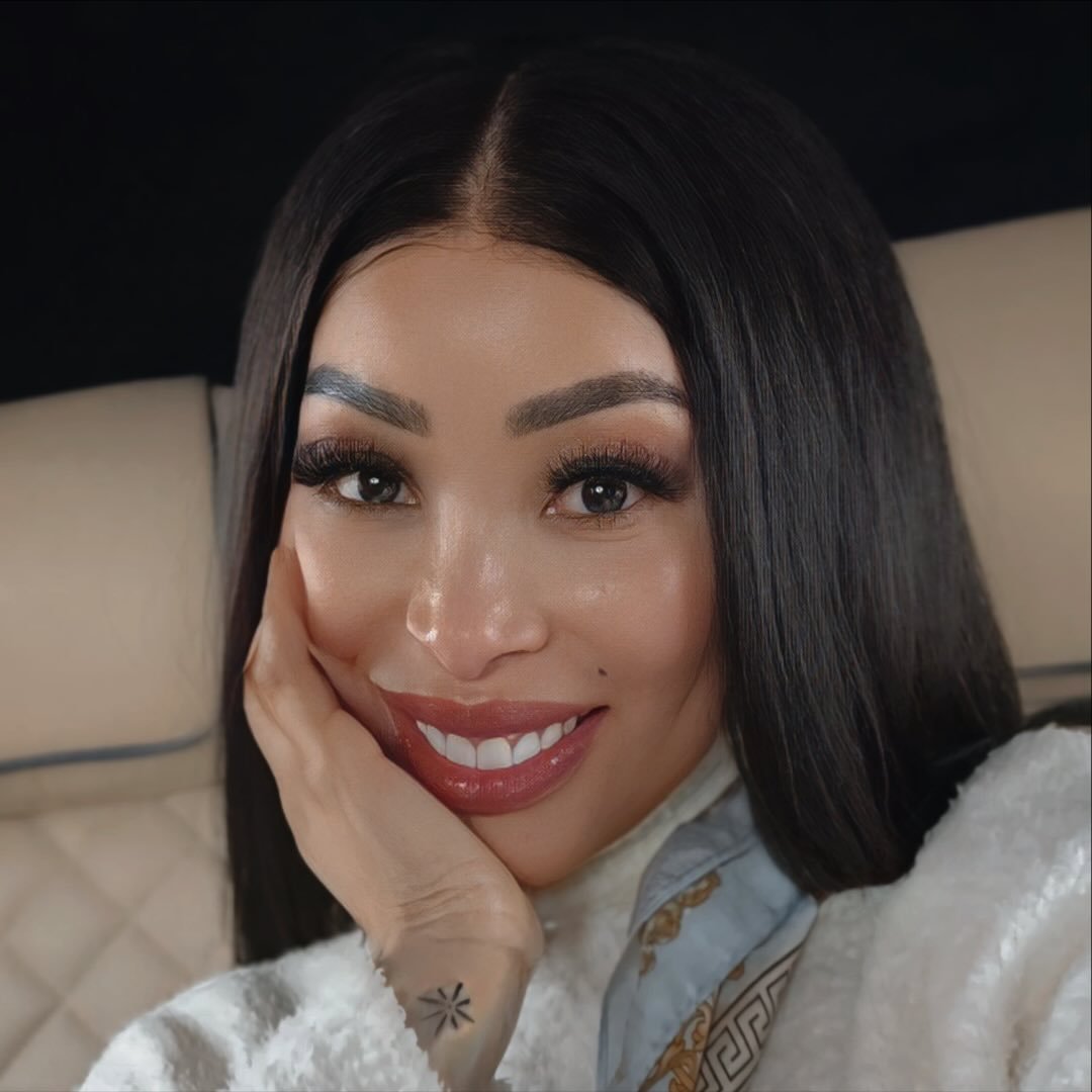 Khanyi Mbau