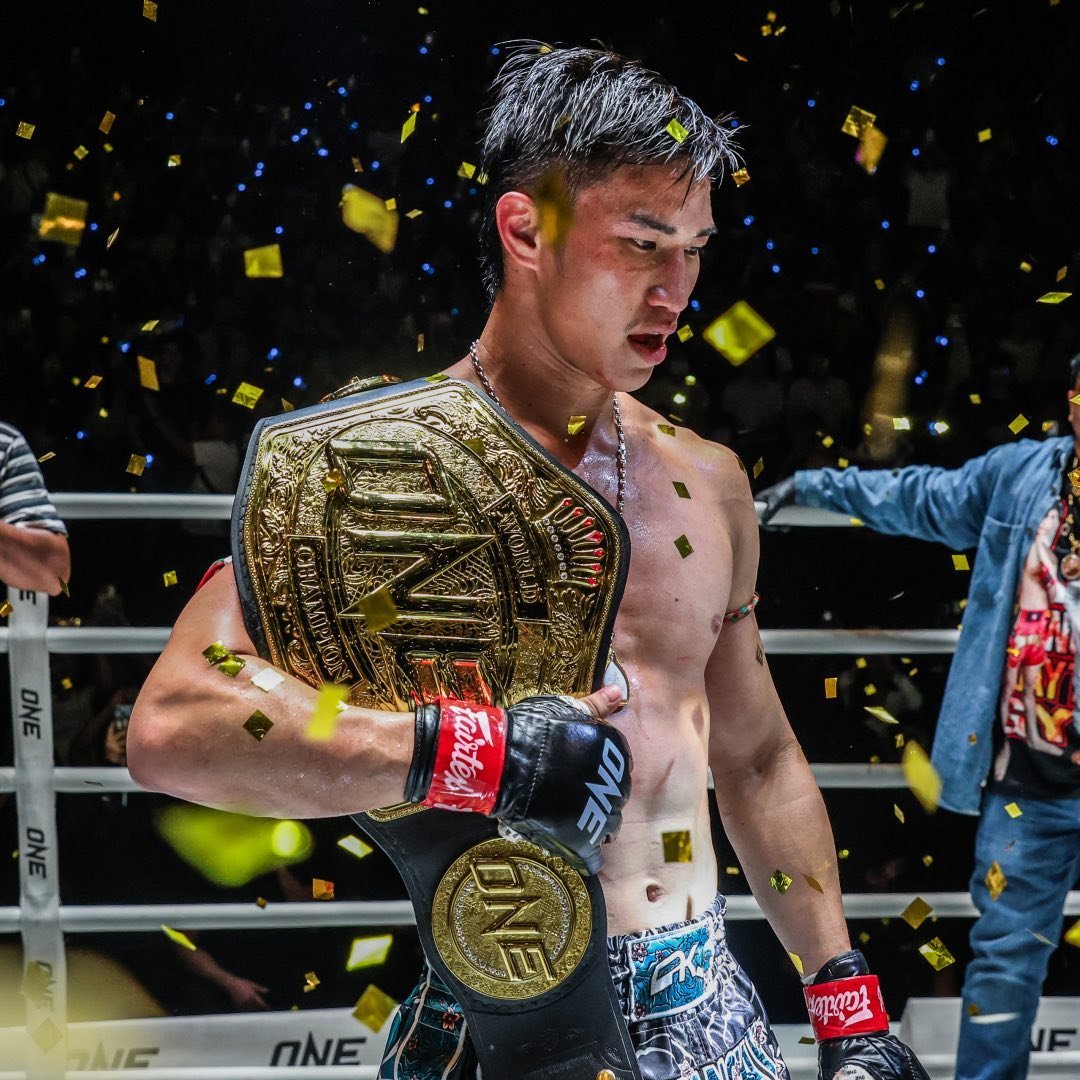 Tawanchai P.K.Saenchai