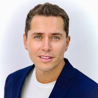 Karol Jesús Lucero V.