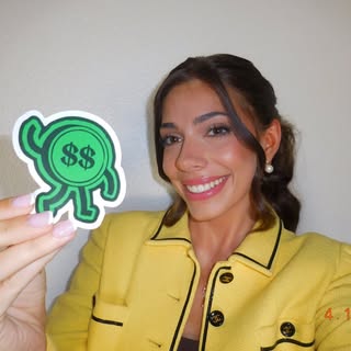 Taylor Price — Gen Z personal finance expert