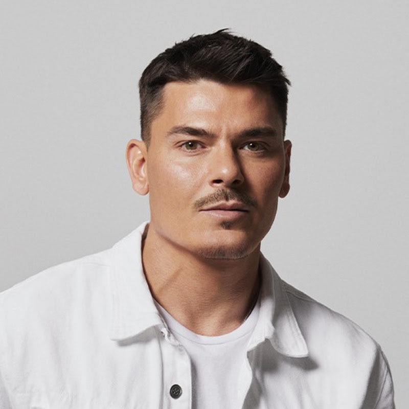 MAKEUP BY MARIO — Beauty and fashion creator in USA — 173K on YouTube